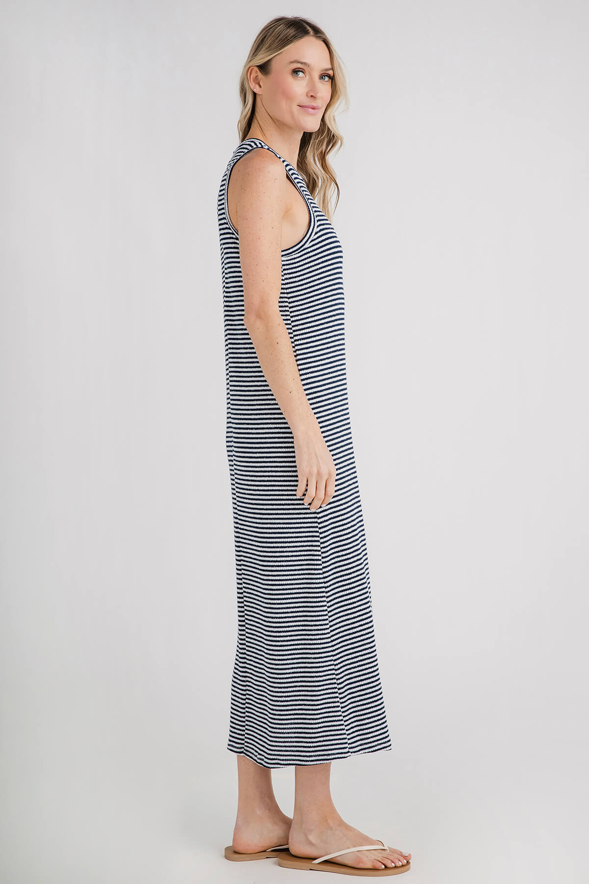 By Together Sleeveless Striped Knit Dress – Social Threads