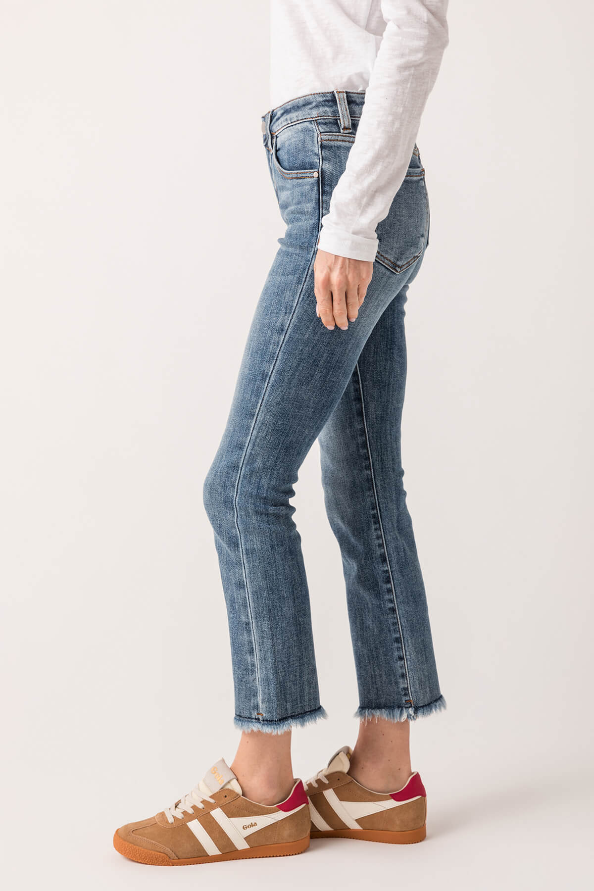 Risen Slightly Distressed Frayed Hem Straight Leg Jeans