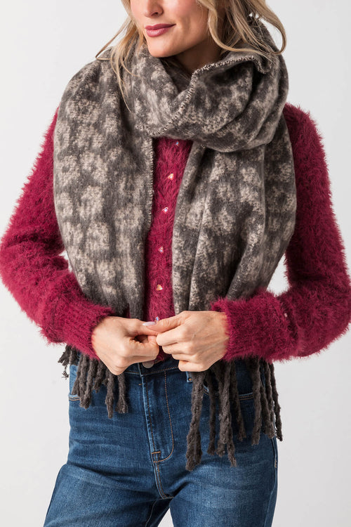 Look by M Knitted Leopard Print Tassel Scarf