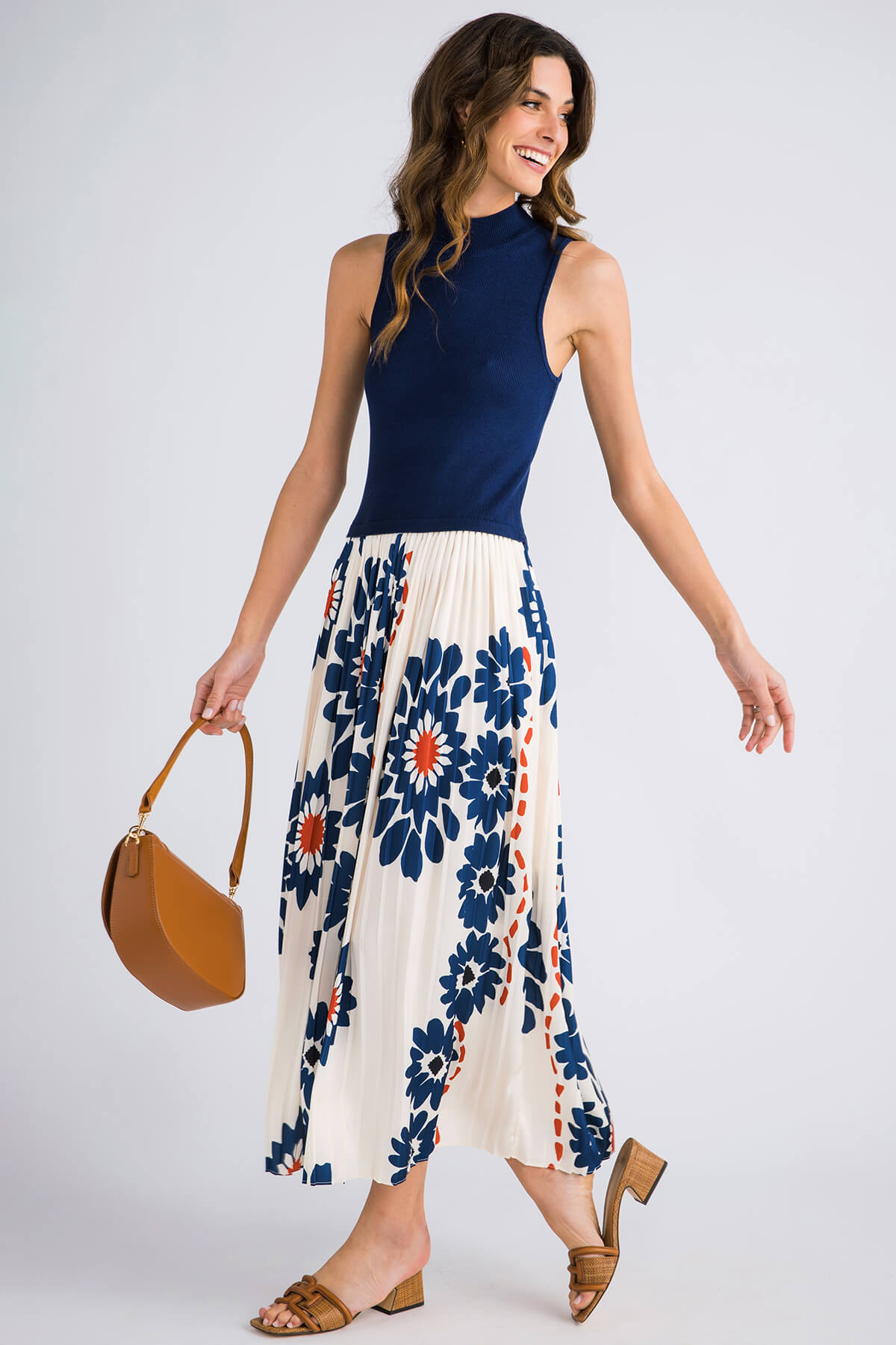 Skies Are Blue Sleeveless Printed Pleated Midi Dress Social Threads