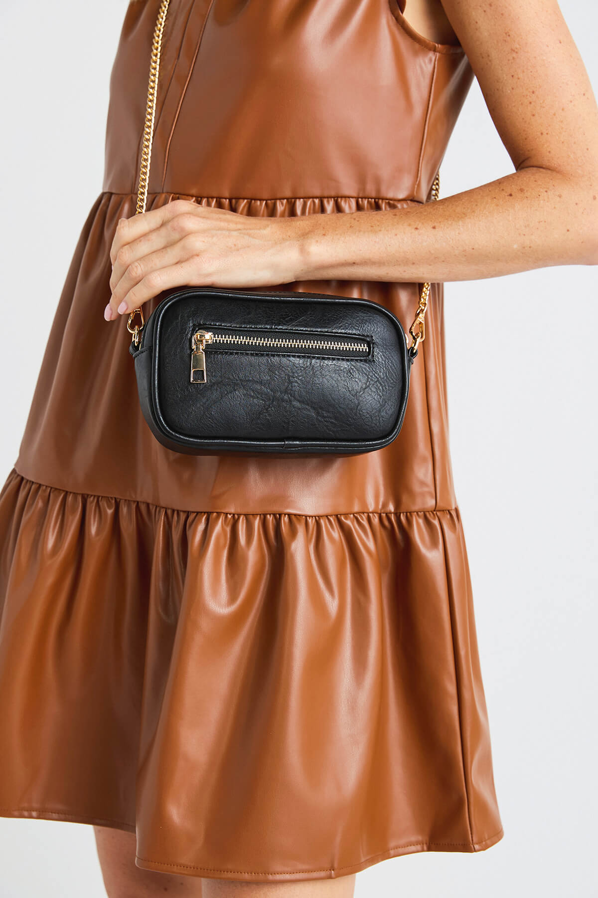 Dkny abby camera discount bag