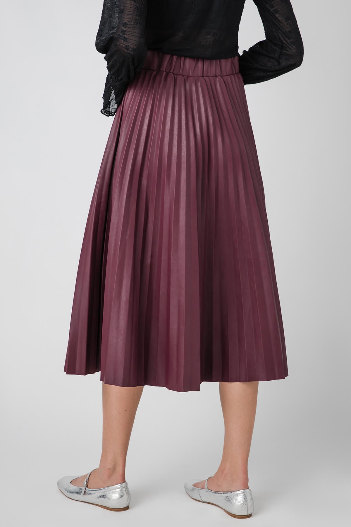 Pinch Faux Leather Pleated Skirt