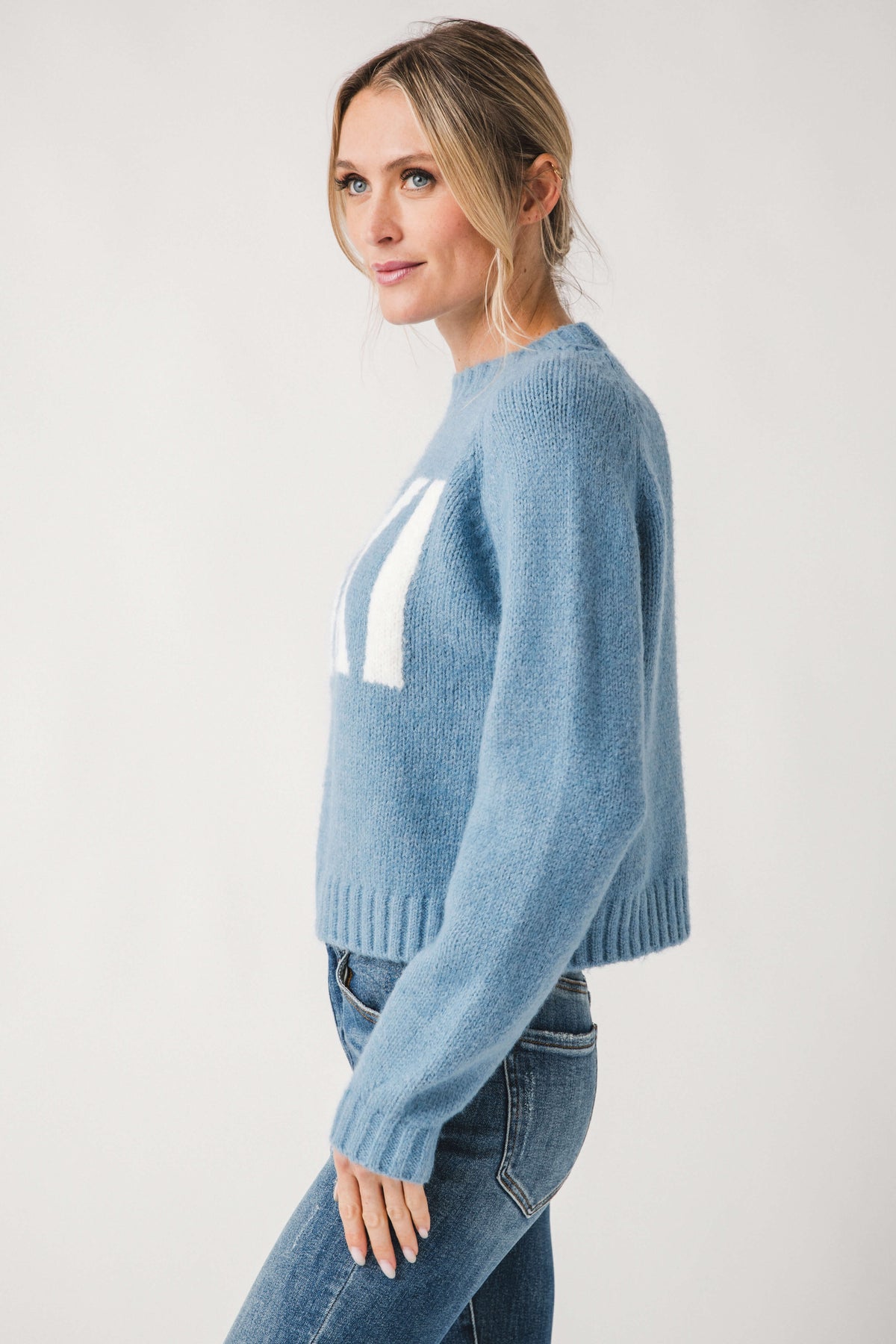 RD Style Brunhilde Long Raglan Sleeve Crewneck Pullover