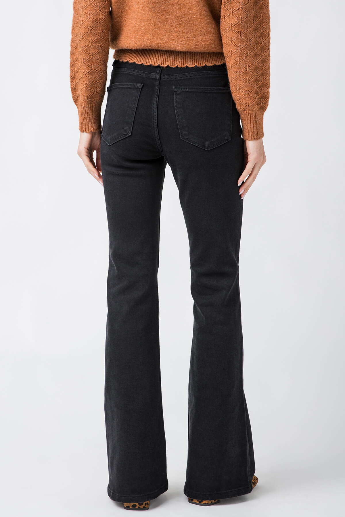 New! Risen High Waist Pull On Flare 2024 Jeans