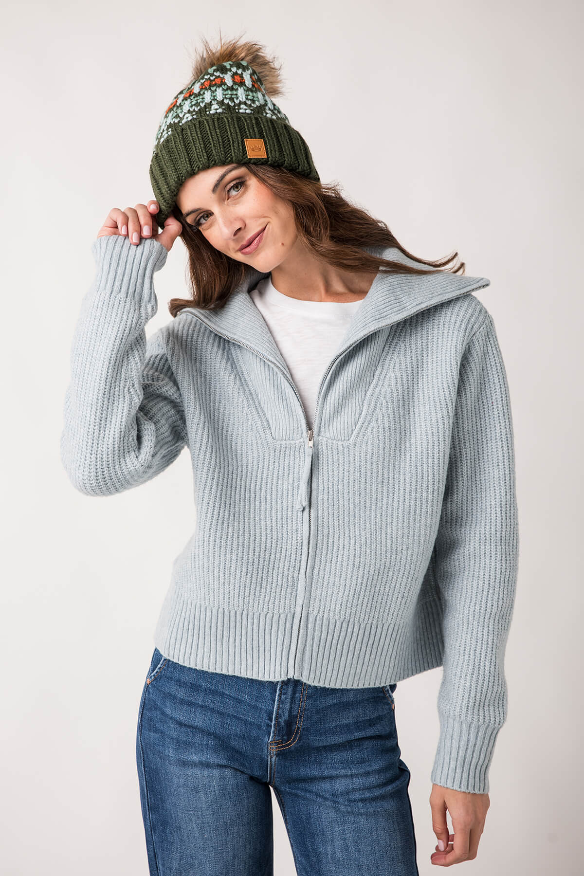 Pinch Collared Zip Up Sweater