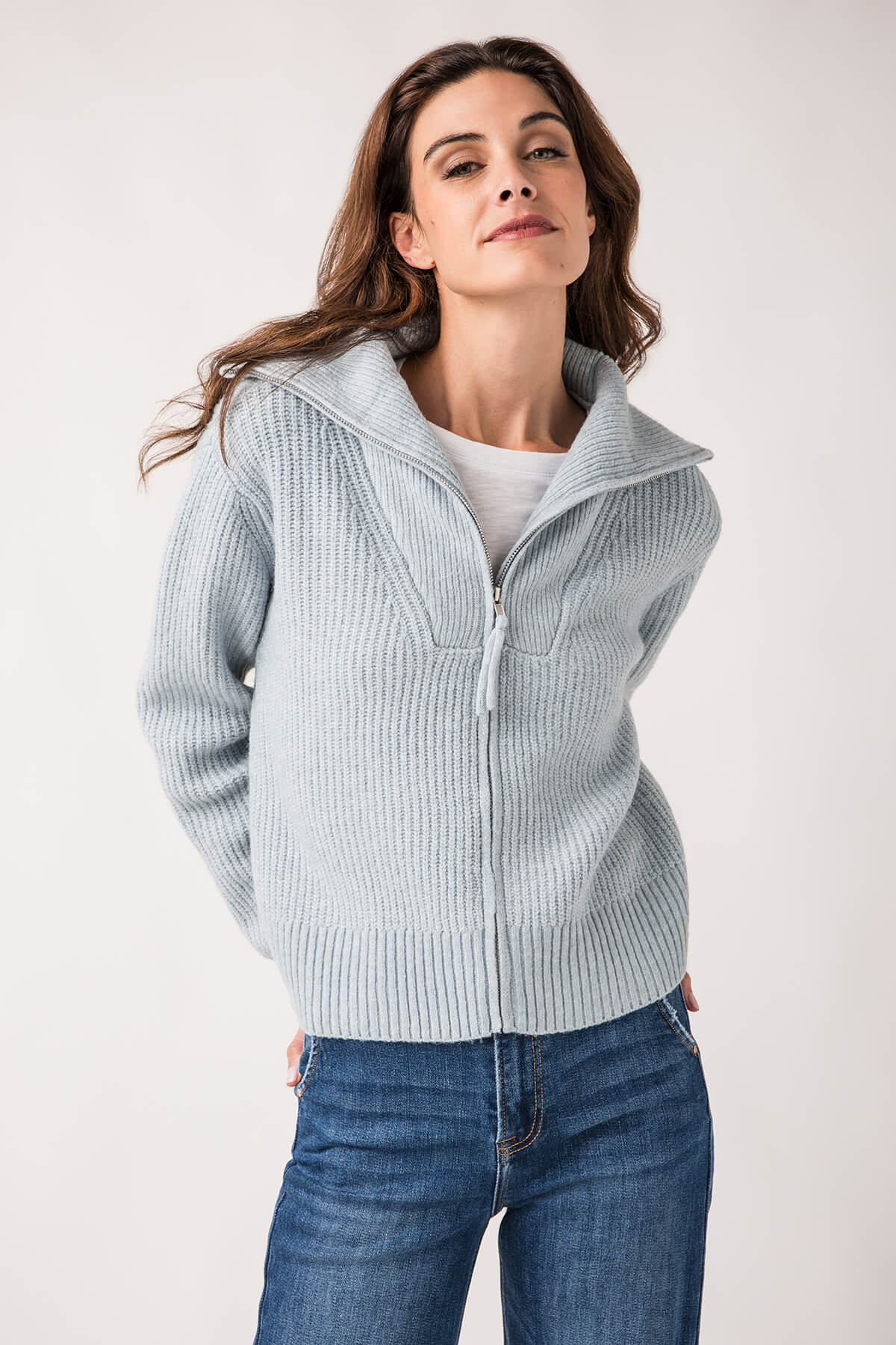 Pinch Collared Zip Up Sweater