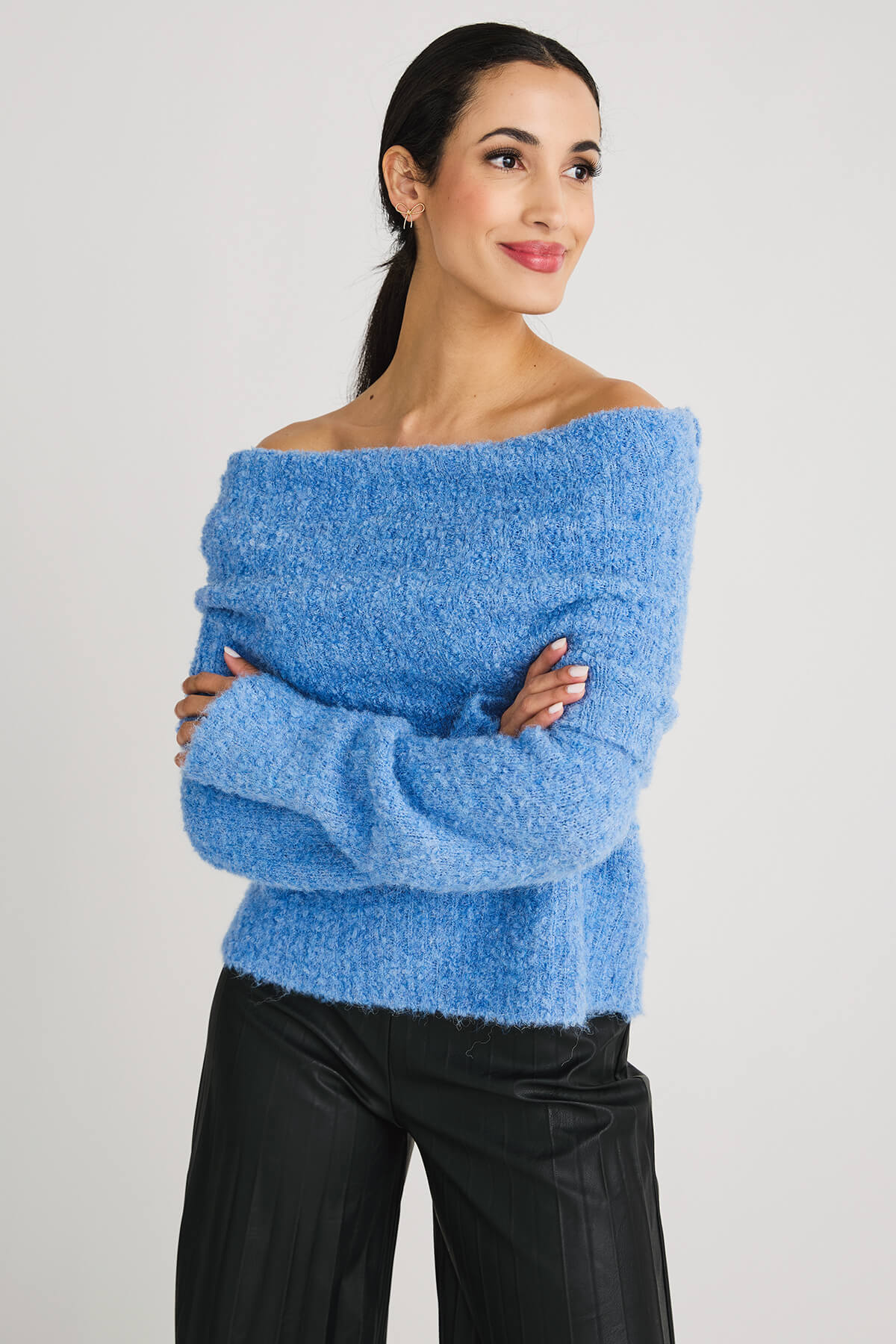Moon River Long Sleeve Off The Shoulder Sweater Top – Social Threads