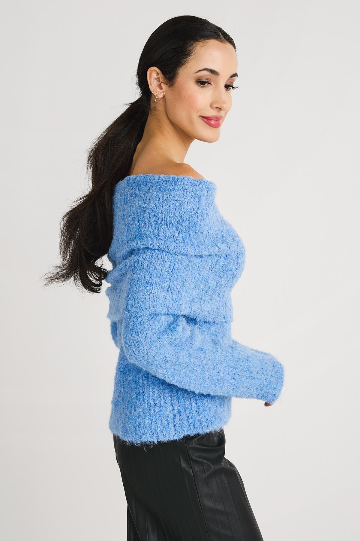Moon River Long Sleeve Off The Shoulder Sweater Top – Social Threads